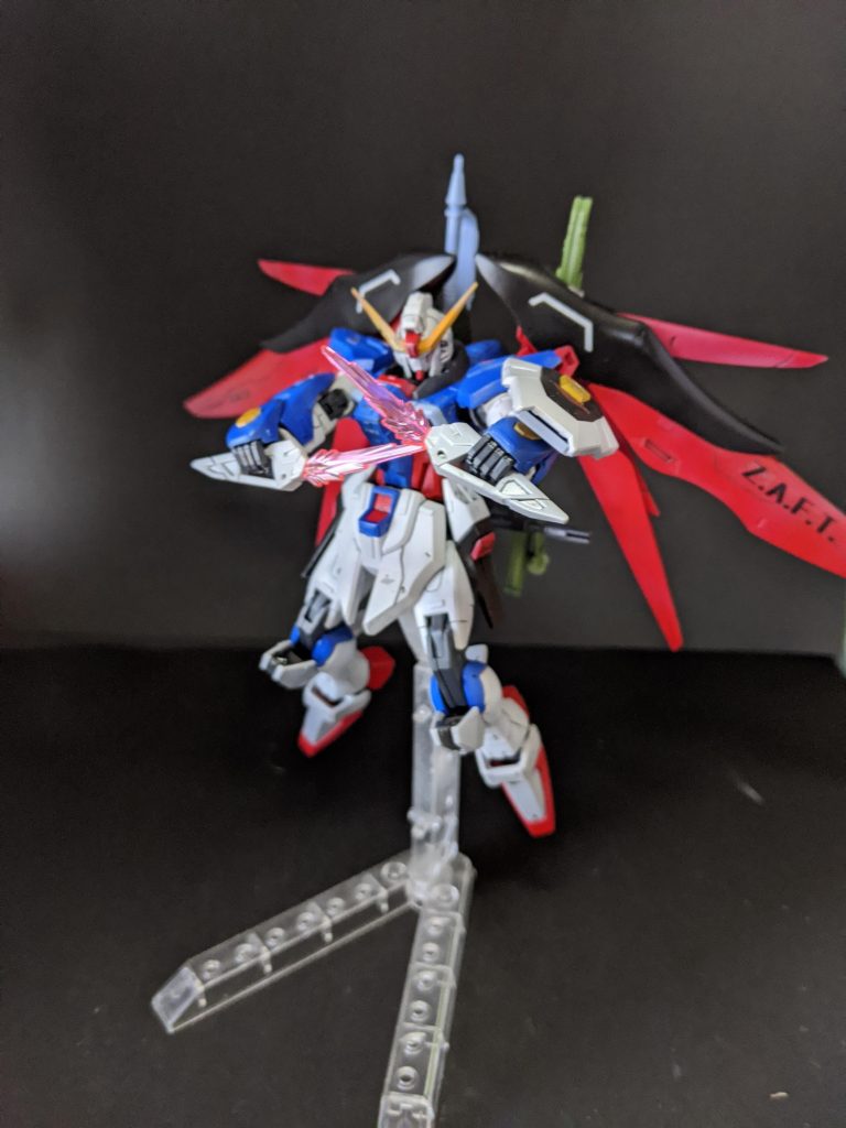 フラッシュエッジ2ビームブーメラン
ブメ君は簡易的なドラグーンなんですよね〜オーブで暁との戦闘の時スゲー曲がってたな。