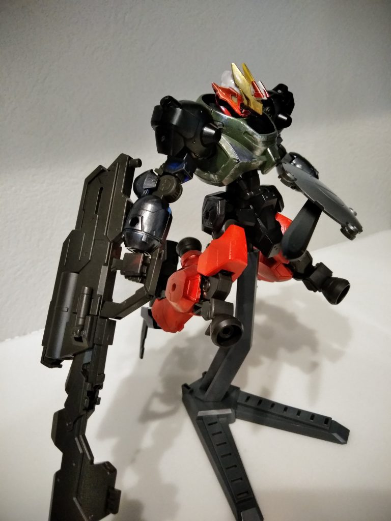 シルエットを似せた
キマリストルーパーと並べたいとこですが持っていない、、、笑