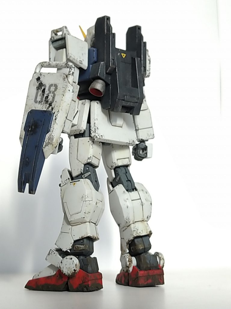 スポンジチッピングの黒、銀とウェザリングマスター。