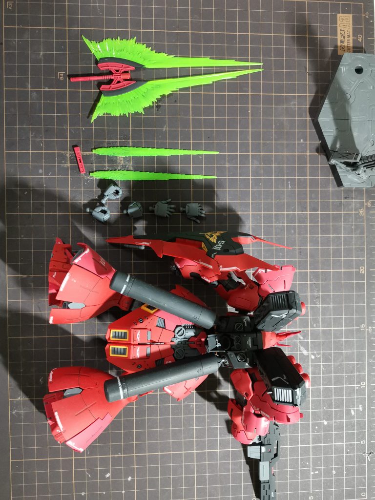 全武装を並べるとこんな感じ。