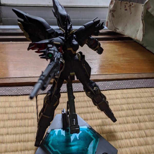 再投稿　レイヴンガンダム(ヤタガラス)