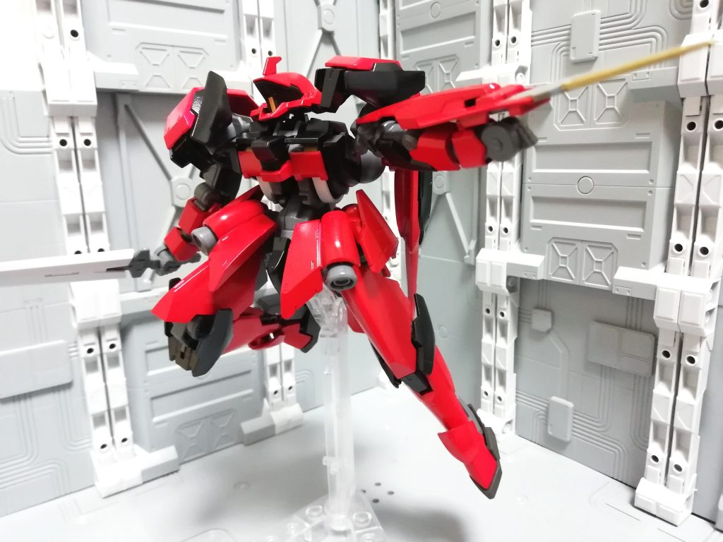 二刀流アクション
合金剣でスキを作ったところにガントレットエッジで切り裂く