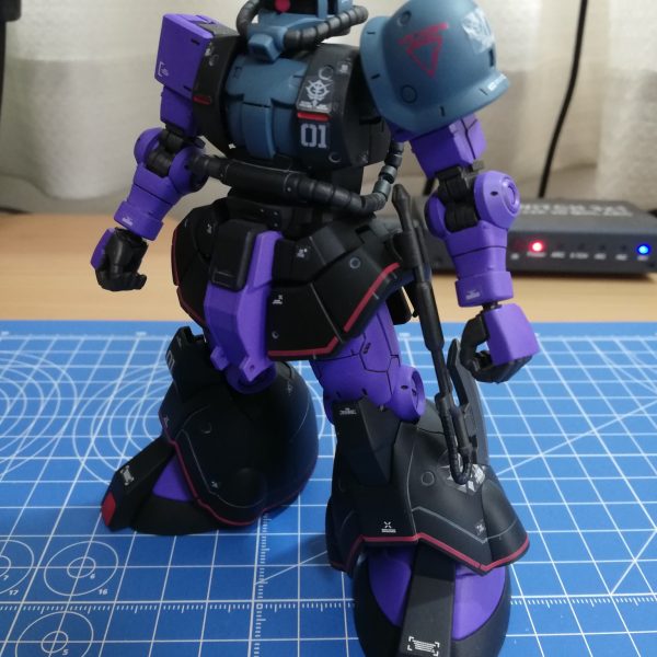 HG  高機動試作型ザク