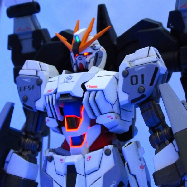 ナラティブガンダム Ｂ装備(NT-D発動)