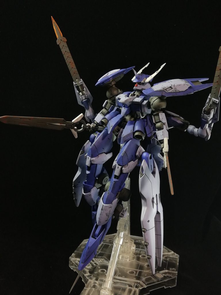 レギンレイズL–8枚目/制作者：ドス恋マンディブラリス