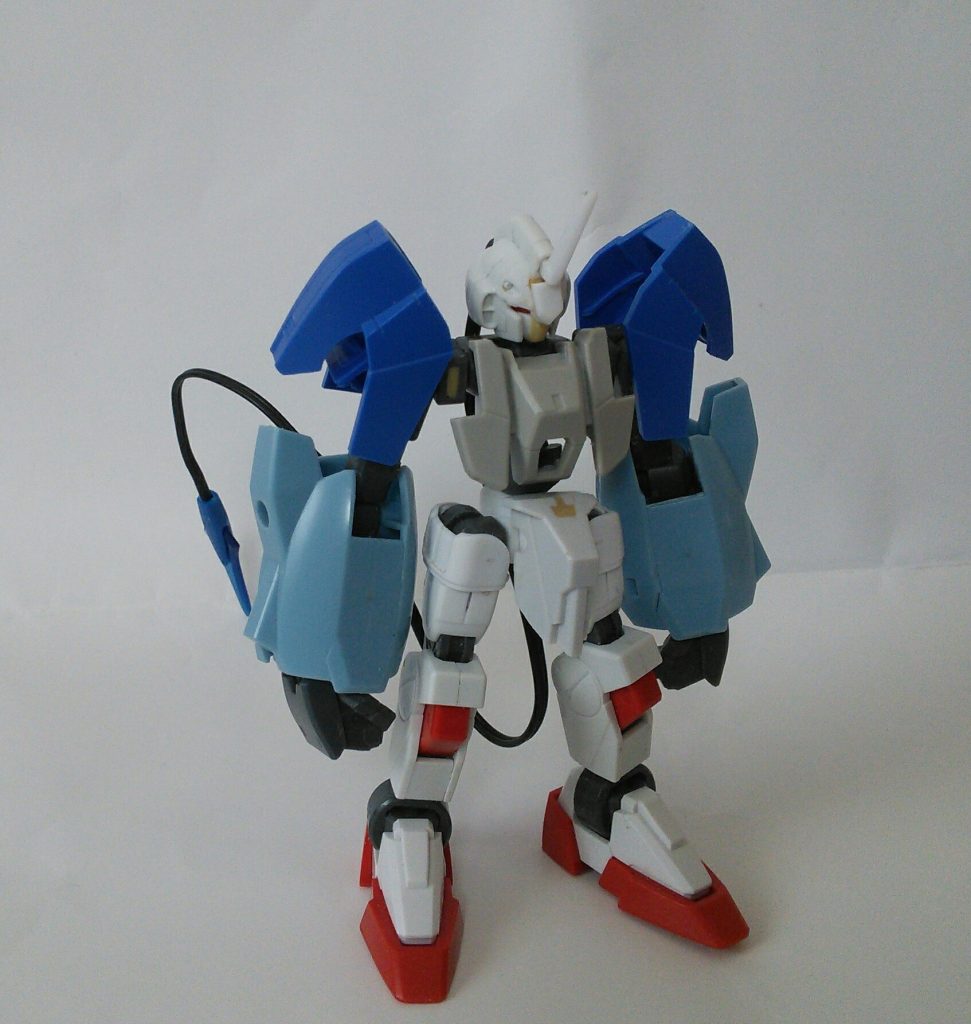 これが塗装前の姿です。この時点でなんのパーツを使用しているか大体判別できるはずです!!…いやぁにしても、塗ると印象がグッと変わりますねぇ…
色の魔力恐ろしや!!