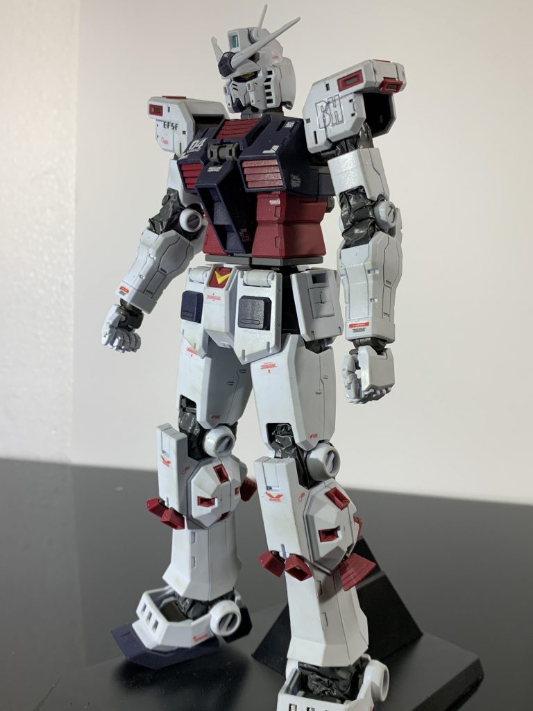 まずはアーマーなし、言わば「ただのガンダム（サンダーボルト）」。
Ver.Kaということもあってかなりのイケメン。