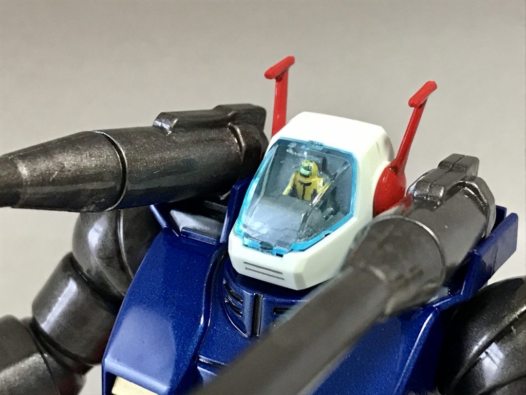 パイロットはハヤト・コバヤシ風にしたかったのですが、キレンジャー風になりました(笑)
昭和臭が漂います~(^^;