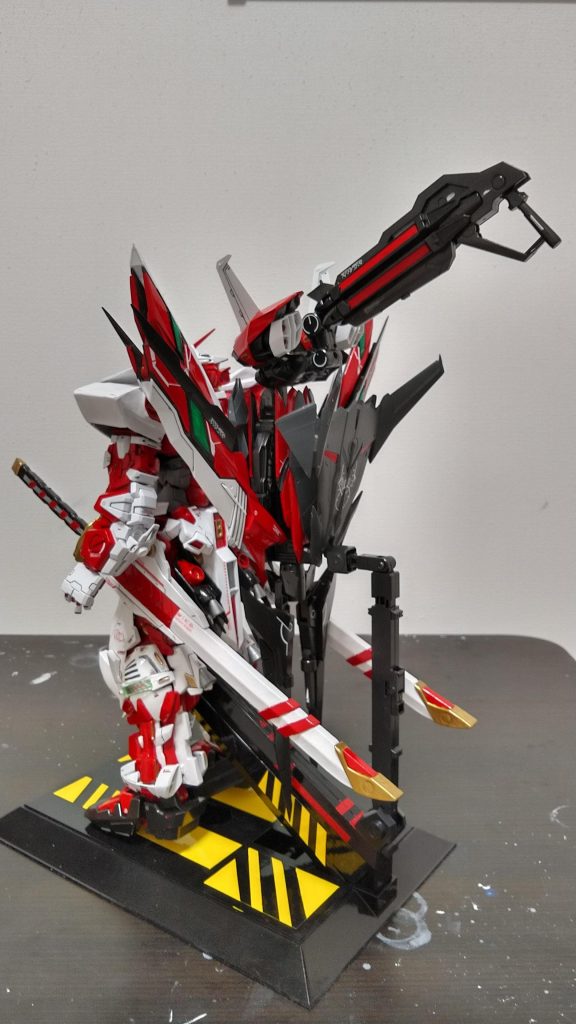 PGガンダムアストレイレッドフレーム改–4枚目/制作者：川ちゃん