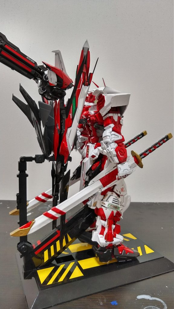 PGガンダムアストレイレッドフレーム改–3枚目/制作者：川ちゃん