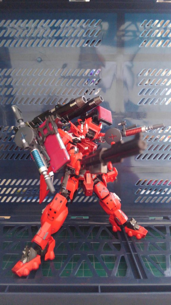 接近してきたプルーマをショットガンで応戦!