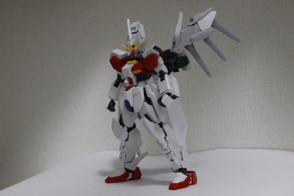 完成前
スターバーニングがベース機です。
AGE-FX、
ベースガンダム、
旧HGインパルス、
ダブルオースカイ、
スクランブル、
ケルディムサーガ、
リバーシブル、
等に加えて30MMのアルトも使ってます。