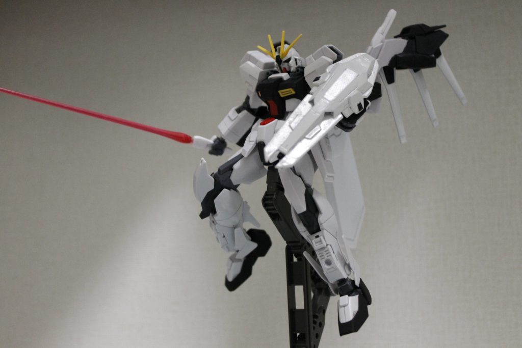 ハイパービームサーベル
リボーンズのサーベルの柄に大型のサーベルエフェクトを使ってます。