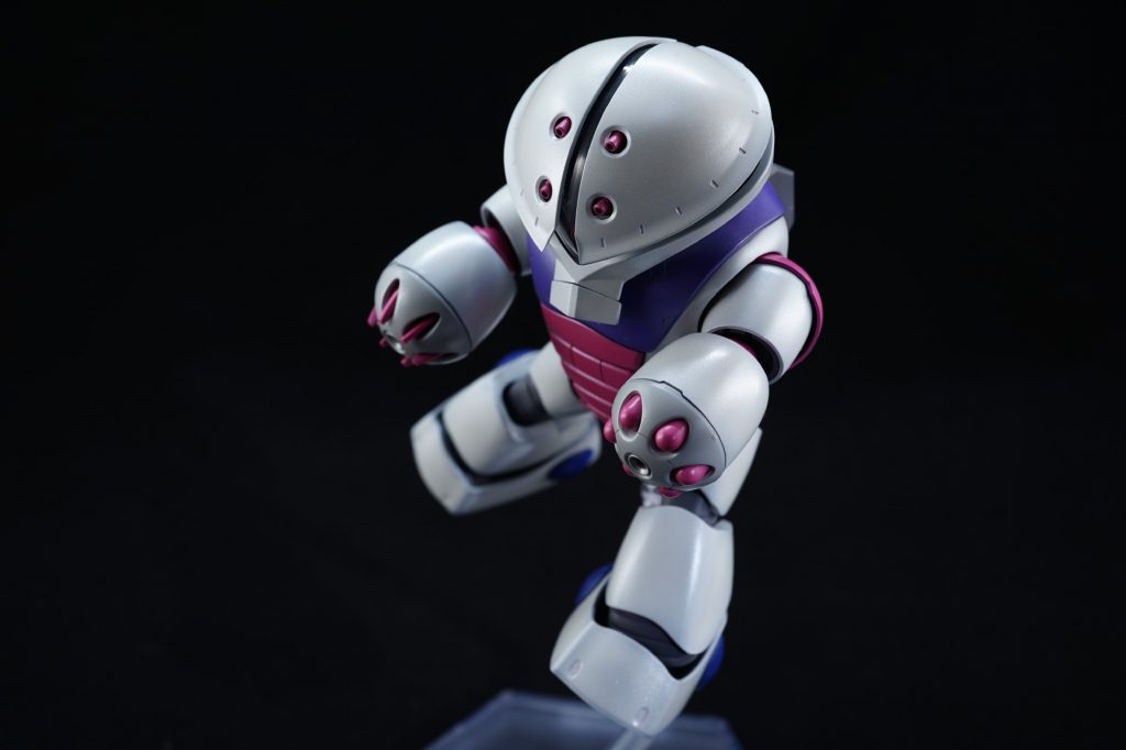 ## 引き撃ち
回避行動を取りつつ的確に反撃!
これができるのがエースパイロットですよね~♪