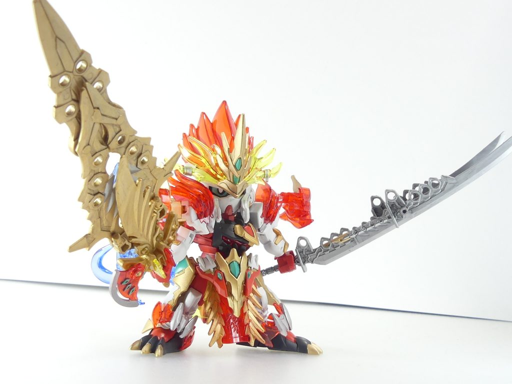 號虎激爪(ごうこげきそう):二振りの大剣を虎の爪の如く振りかざし、相手を両断する必殺奥義。