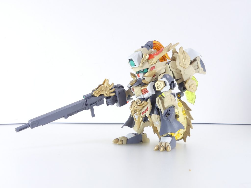 【ガンプラデータ】ベース：ＳＤ三国創傑伝　馬超ガンダムバルバトスミキシング：ＢＢ戦士三国伝　袁術ズサ＆天鎧装ＢＢ戦士　三国伝外伝　許猪ガンダムＨＧＩＢＯ　ガンダムグシオンリベイクフルシティ　など鉄血コン。ＳＤでの参加は（リアル等身切り詰めなどを除き）今後発売予定のＳＤＣＳバルバトスルプスレクス待ちの方が多いかもしれませんが･･･こちらは「創傑」派。馬超バルバトス改造でグシオンリベイク（１期の方）を再現する方向に。一度やってみたかった改造です。ＧＢＮなので+そちらの方が創傑らしいのでフルシティ要素も少し入れています。頭部はＢＢ戦士ライトニングガンダムとＨＧルプスレクスの腿アーマーでカメラ部分を作り、頬あてに許猪のもの。への字をパテ埋め、顎はハイゼンスレイＩＩで伸ばしました。髪の毛は黄忠デュナメスから。