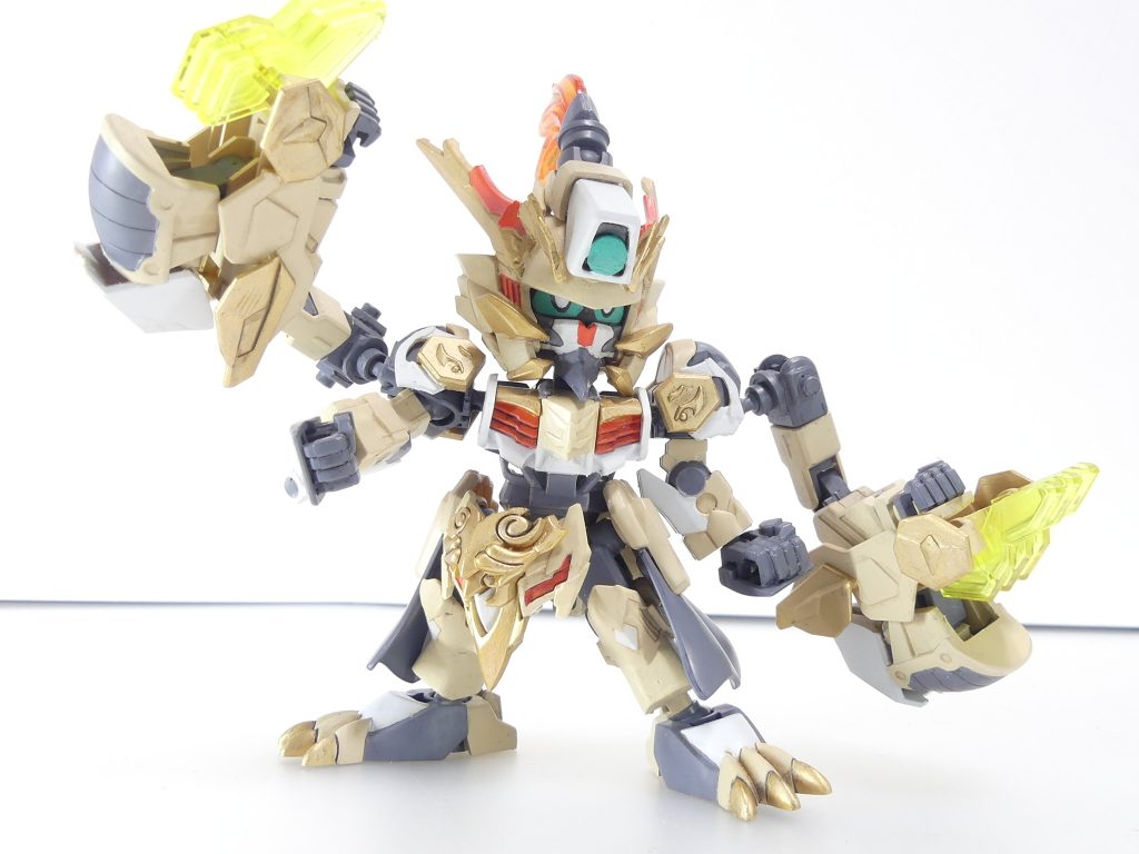 土竜鉄甲（どりゅうてっこう）：背中に背負ったサブアームは、肩に取り付くことでその真の力を発揮する。ＳＤガンダム故にパワーは出ないように見えるが、メモリの切れ味と作り込みでそれをカバー。本機の真価は、この格闘戦にある。馬超付属の龍脚装をサブアームに取り付け。一部に組み替えやパーツの追加も。