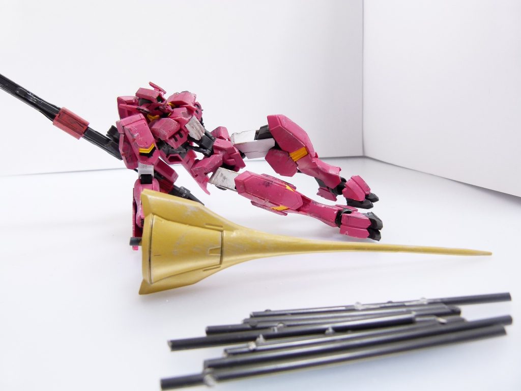 冒頭写真はホタルビの甲板イメージ。
アクションベース３の角度を変え、ランナーを挿したのみだったりして。

ちなみに「鉄血」キットの４月再販は下旬頃みたい。
自分は三国創傑伝で何かやります。