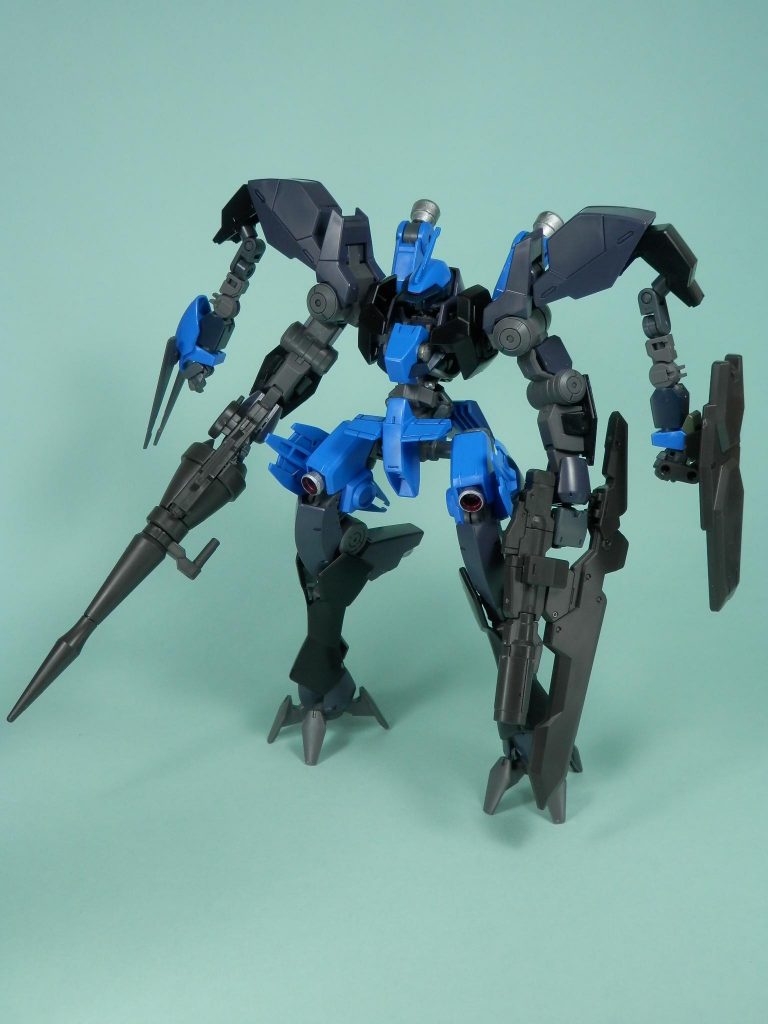 隠し腕展開フル装備