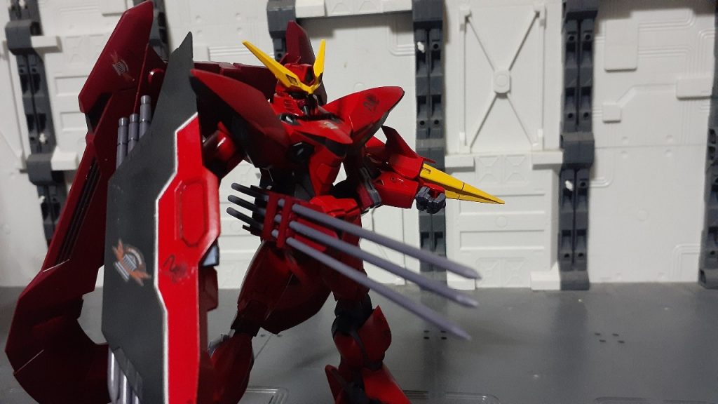 自作のランサーダートやその他の特徴的な武装も再現してみました