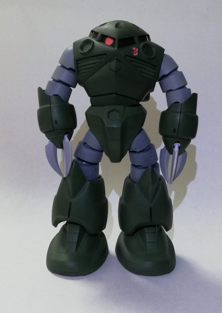 立ち姿　グラデーション塗装やってみたんですが...塗膜が厚すぎて下地完全に消えてますね....