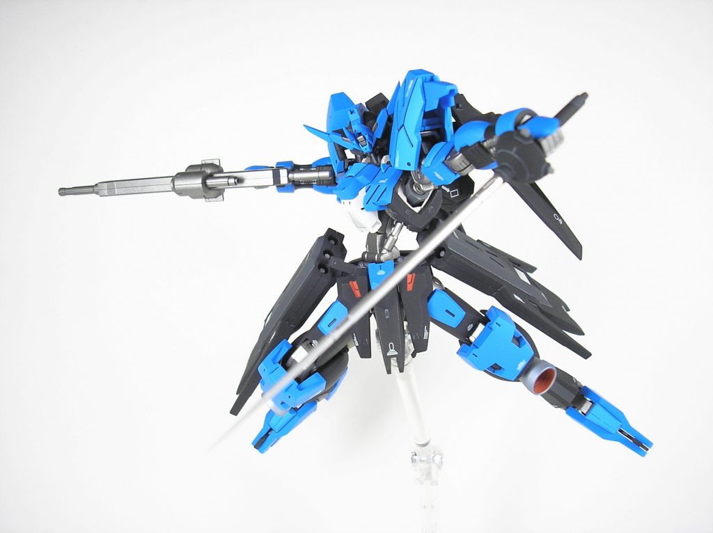 ▲ライフルとバーストサーベルを持たせて。