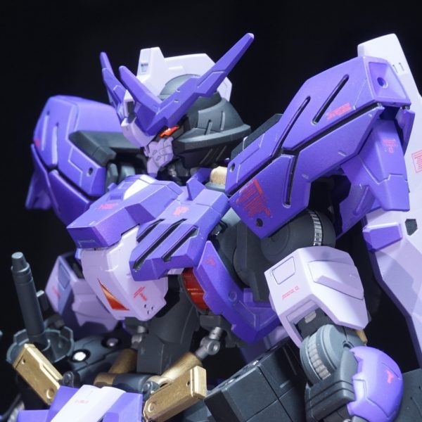 フルメカニクス　ガンダムヴィダール(ガエリオカラー)