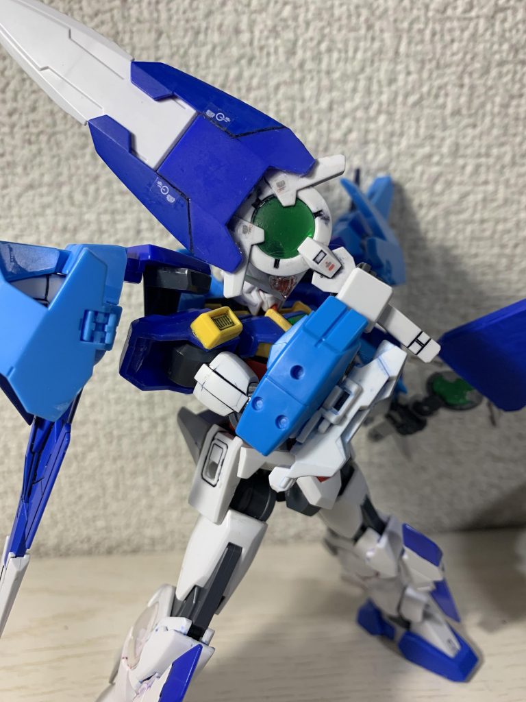 オリジナル大型GNソードを装備
（全然制作工程はありません。申し訳ない）