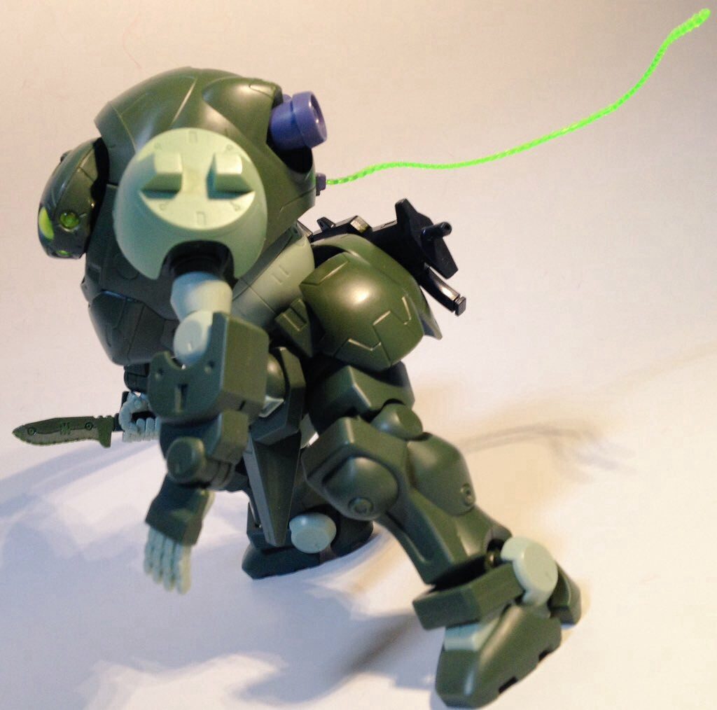 ぶき 3
エイハブリアクター直結型ビームワイヤー

あいてはフォトントルピードみたいになる！
後ろだから自分に当てないよう大注意！