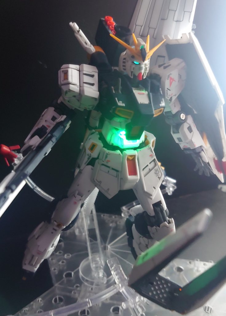 サイコフレームの発光(風)