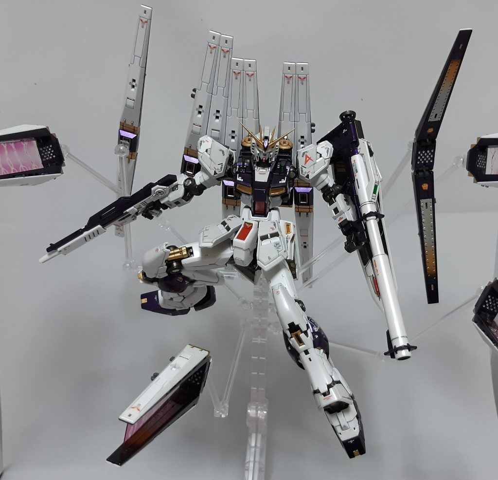 ＲＧ　νガンダム　パール塗装–3枚目/制作者：akasoo