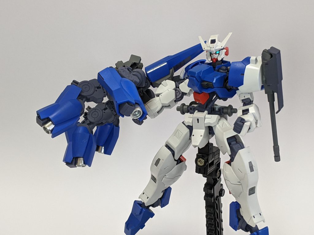 ただし本来足になるものを4本つけていることもあり模型として重く、ブンドドにはなかなか向かない仕様になってしまいました。