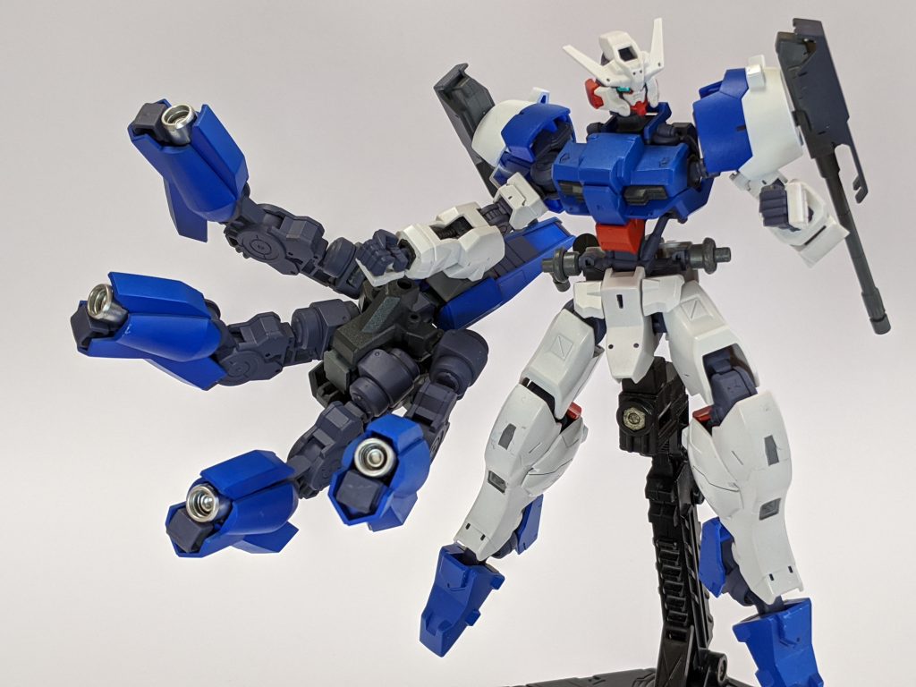 Aユニットはグレイズフレームの塊なので、大質量で相手を粉砕することができます。