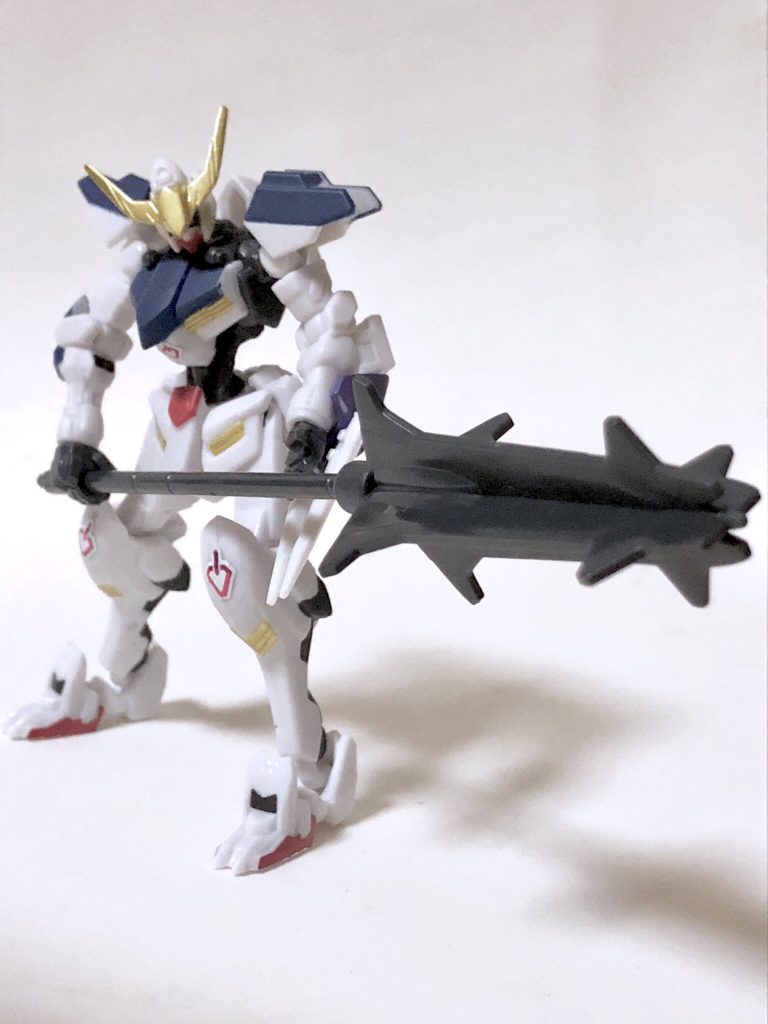 加工前の状態。シールで対応している部分も多いです。