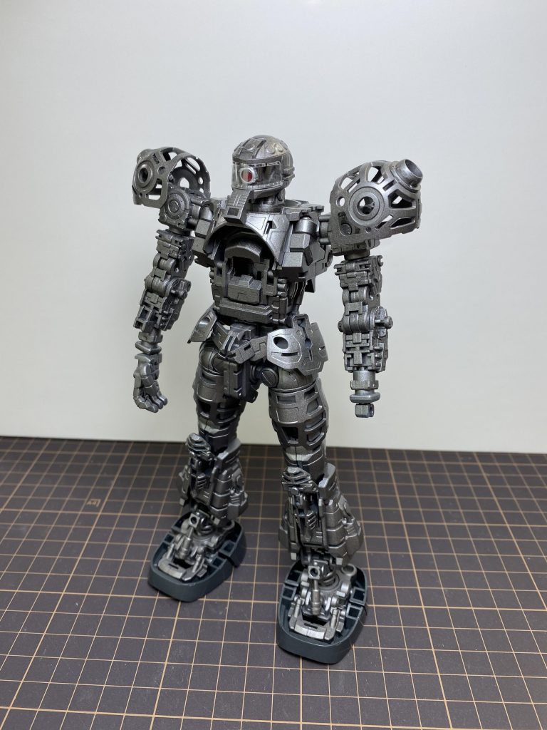 とりあえず、内部フレームも単色ですが塗装しました