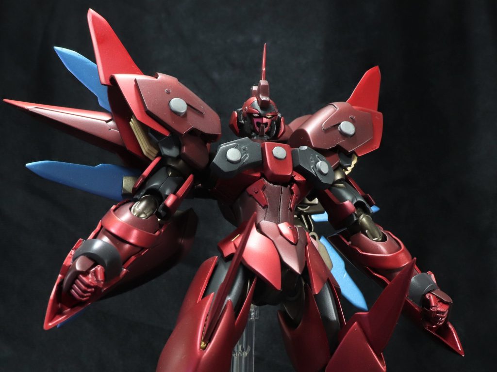 ヴェルトール・イドは常に飛行しているイメージなので煽りで撮るとハッタリが効いて劇中の雰囲気が出てる気がします(^-^)