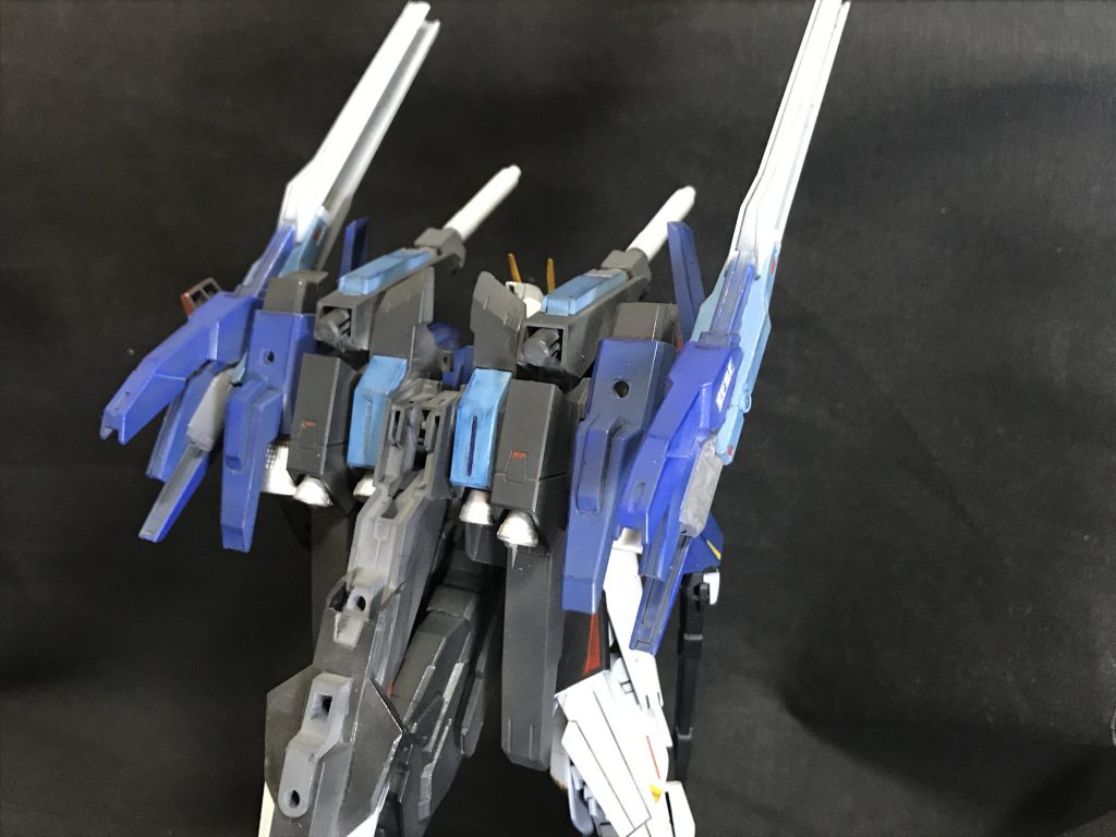 バックパックはライトニングバックウェポンに色々追加しました。