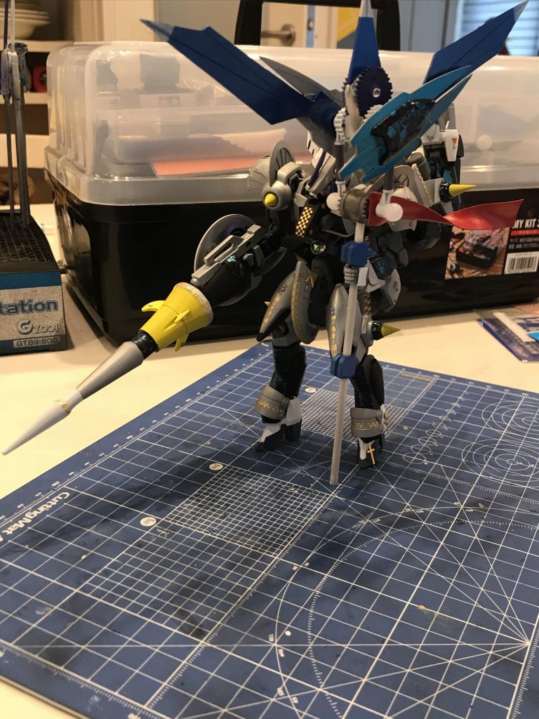 途中経過④
武装も揃い、バランスを調整した結果、なんとか自立出来るようになりました。