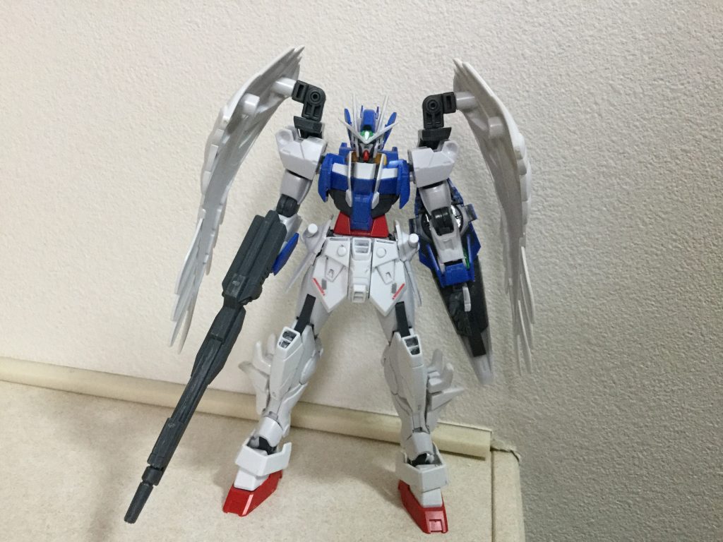 本当はこんな感じで作るかもしれなかったって奴です
頭部変えてよかったな……