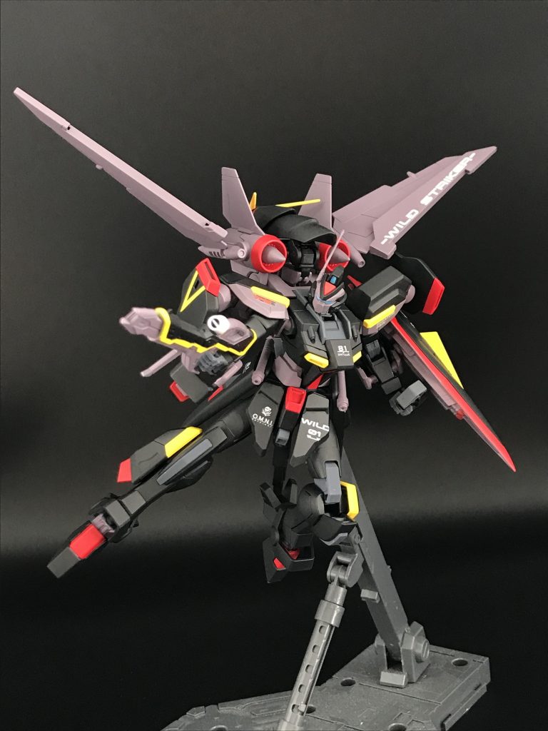 ウィンダムは量産機なのに本当にかっこいいですね(*^^*)
