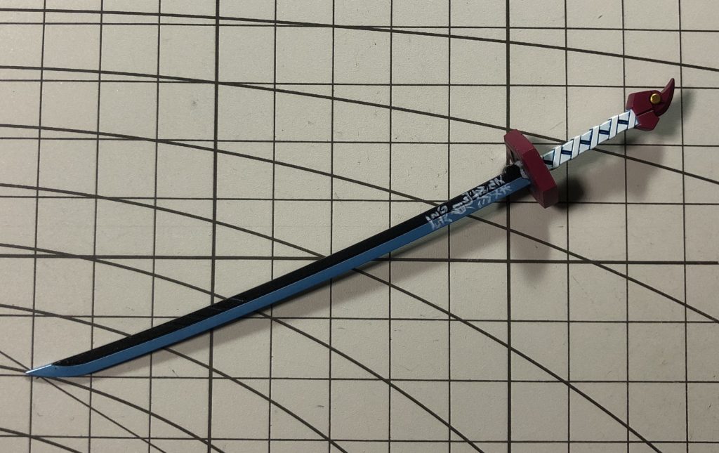 日輪刀。悪鬼滅殺は全集中でエナメル筆書き。