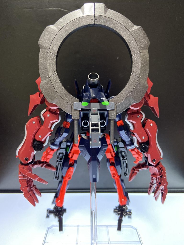 背中が重くて自立不可能