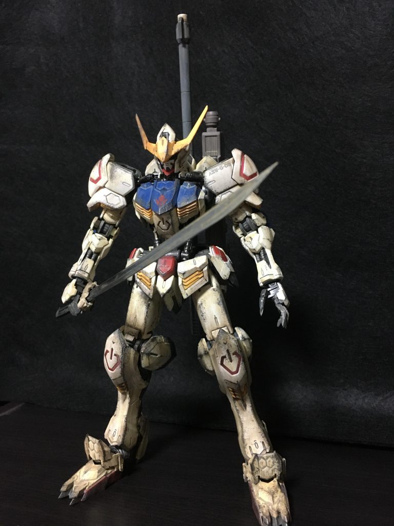 ソードもしっかりウェザリングしてます