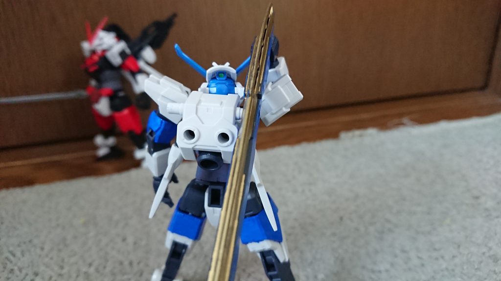 ちゃんと背中にマウントできます