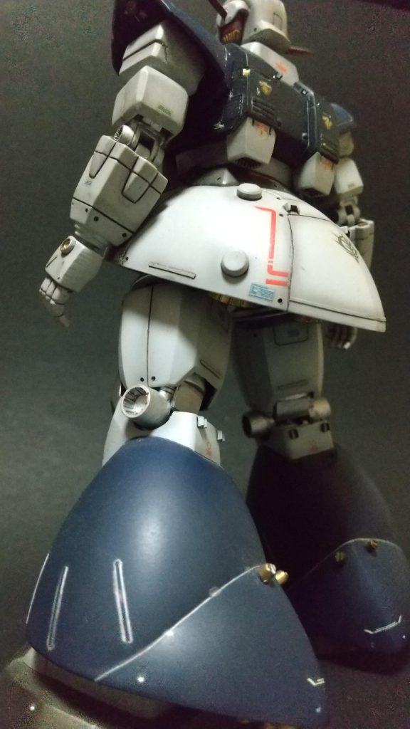 もう10年近く前と思われ、クリヤーコートしてないのか、デカールが黄ばんでいますね(´･ω･｀)