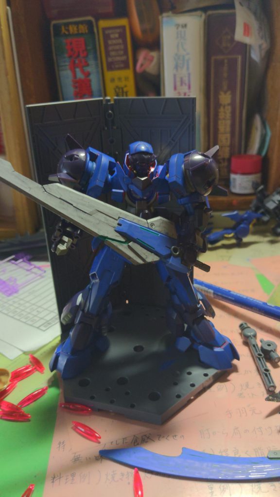 ジンクス用のGNバスターソードも装備可能オーガソードが折れた時に使う！！