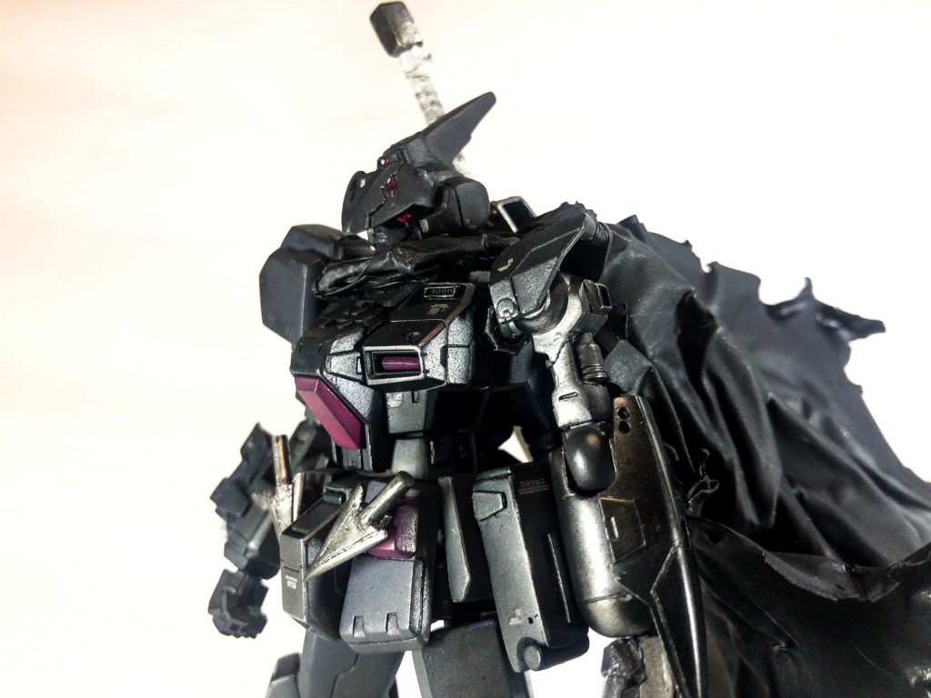 オリジナルMSにしたくて頭部を中心に色々手を加えました(・∀・)