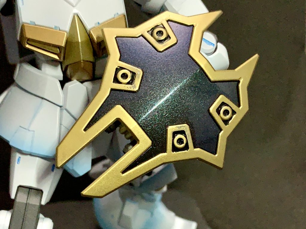 シールドにはセリアのミラーパウダー使ってみました