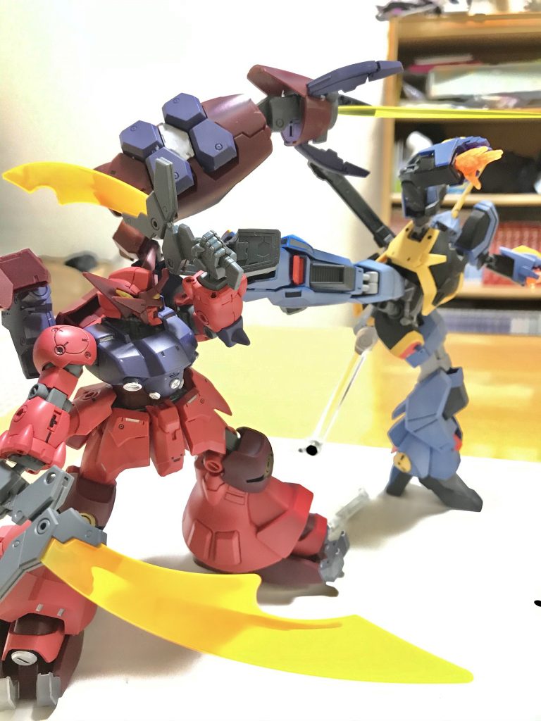 バインダーはしっかり保持されてるため上げても落ちることはありませんでした