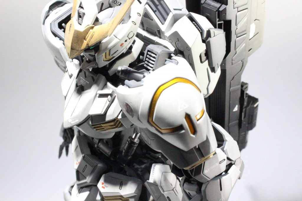 MG バルバトス　/w F-4 Phantom–3枚目/制作者：kuroxbane